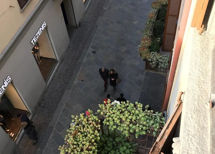 Lägenhet Penshouse Lecco